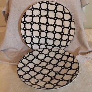 Lenox Kate Spade Exeter Road Black /White Geometric Pattern 9 3/8 inch Plate